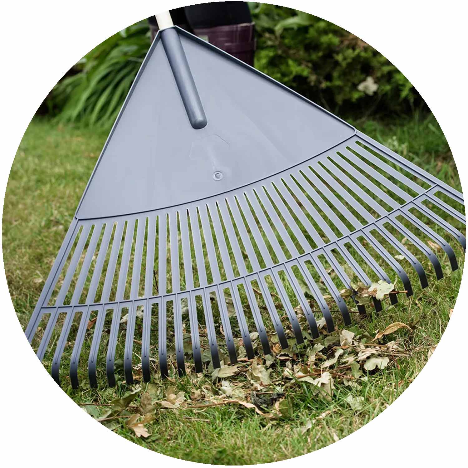 Ultimate Leaf Rake