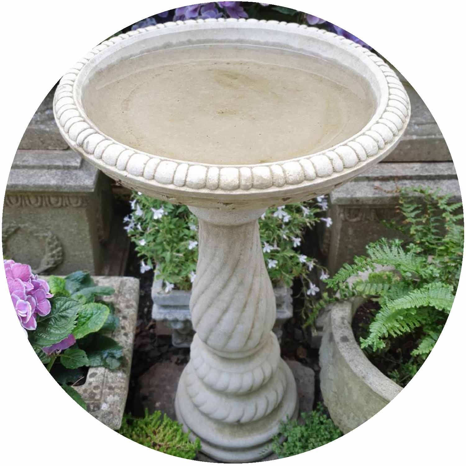 Vincenza Birdbath